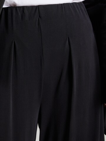 ABOUT YOU Wide leg Pleat-front trousers 'Polly' in Black