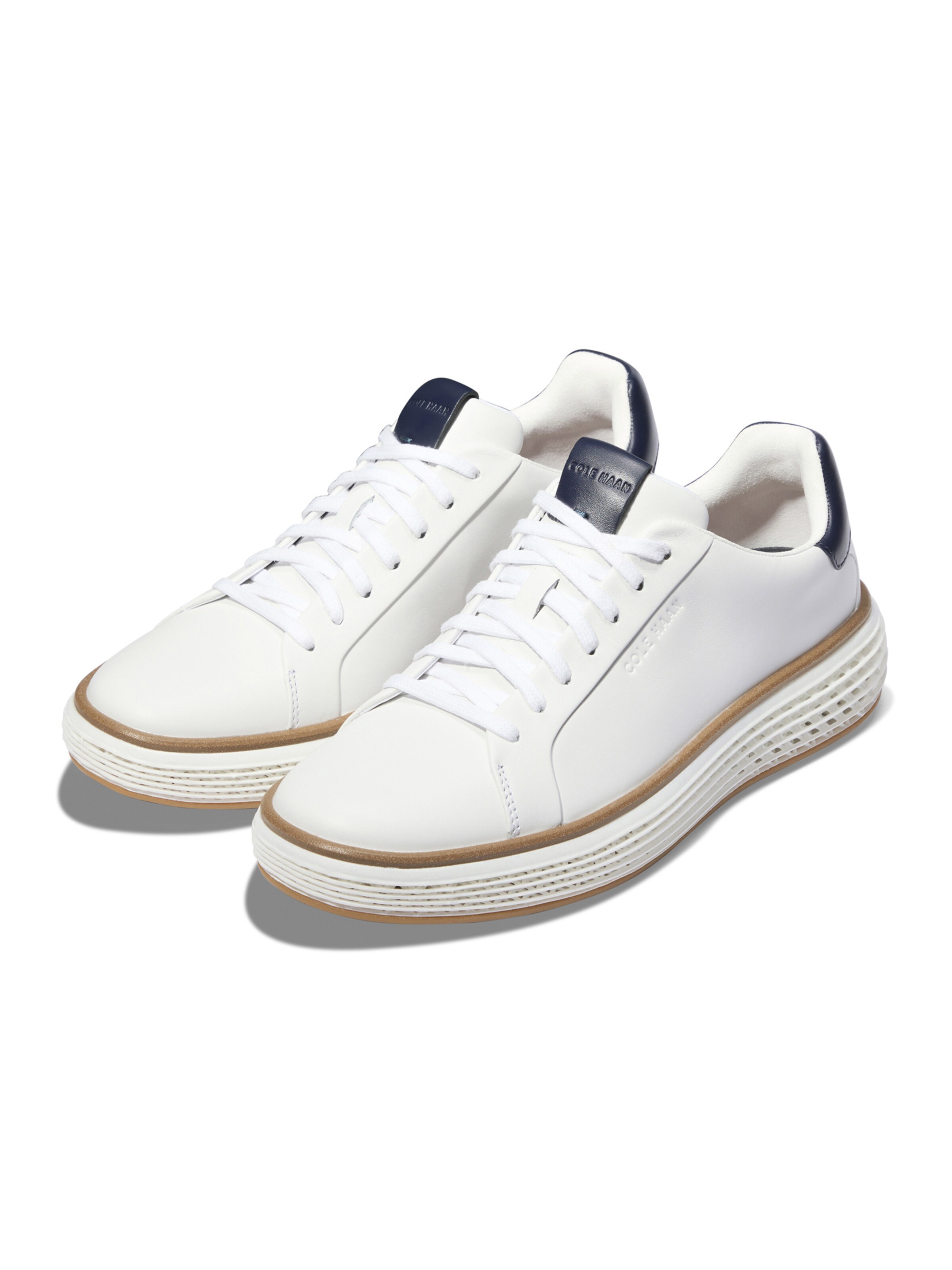 Chaussure à lacets 'GrandPrø Court Skyweave' Cole Haan en blanc : devant