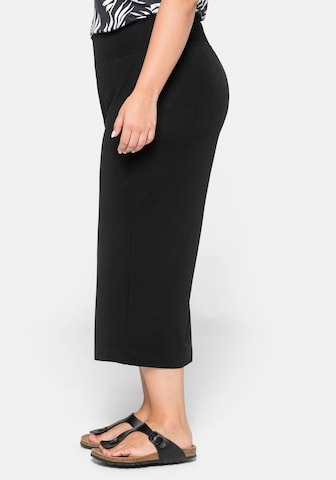 Wide leg Pantaloni de la SHEEGO pe negru