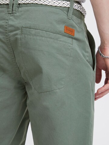 BLEND Regular Chinohose 'Ragna' in Grün