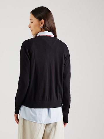 Tommy Jeans Pullover 'ESSENTIAL' in Schwarz