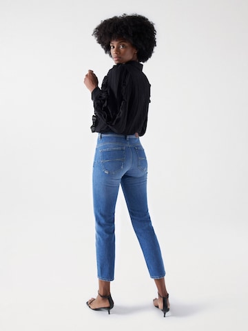 Coupe slim Jean Salsa Jeans en bleu