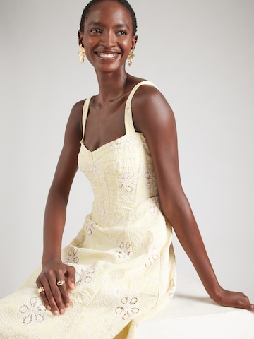 Bardot - Vestido 'LILAH' en amarillo