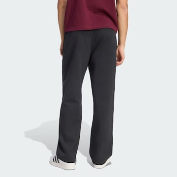 ADIDAS ORIGINALS - Loosefit Calças de desporto 'Trefoil Essentials' em preto