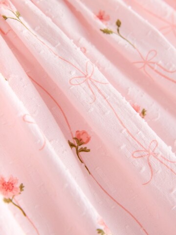 Next Kleit, värv roosa