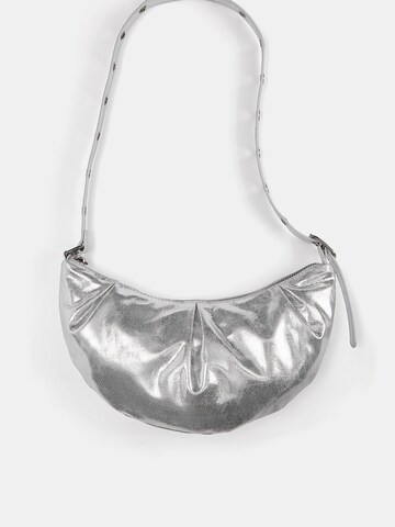 Pull&Bear Shoulder Bag in Silver