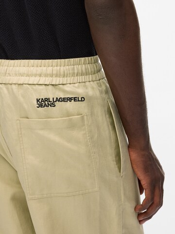 regular Pantaloni di KARL LAGERFELD JEANS in verde