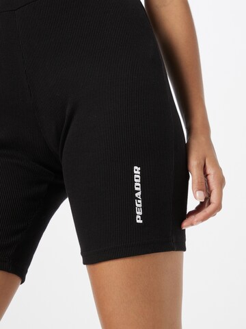 Pegador Skinny Shorts 'Barrie' in Schwarz