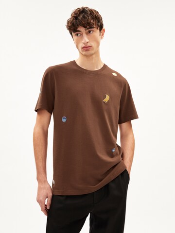 ARMEDANGELS Shirt in Braun: Vorderseite