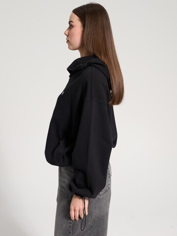 NOWIHT Sweatjacke 'Sabine'‌ in Schwarz