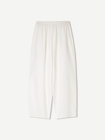 Bershka Wide Leg Bukser i hvid