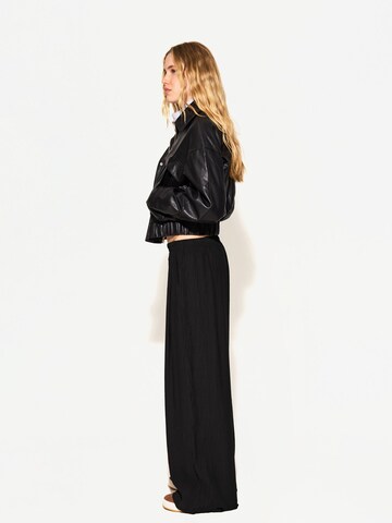 Wide Leg Pantalon Bershka en noir