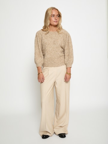 Sweat-shirt 'Jennie' minus en beige