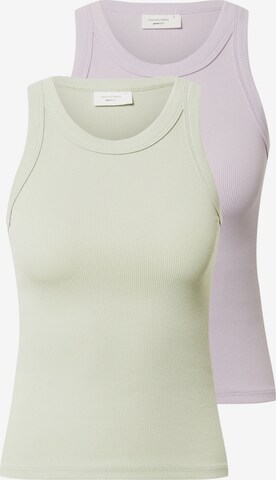 Gina Tricot Top in Groen: voorkant