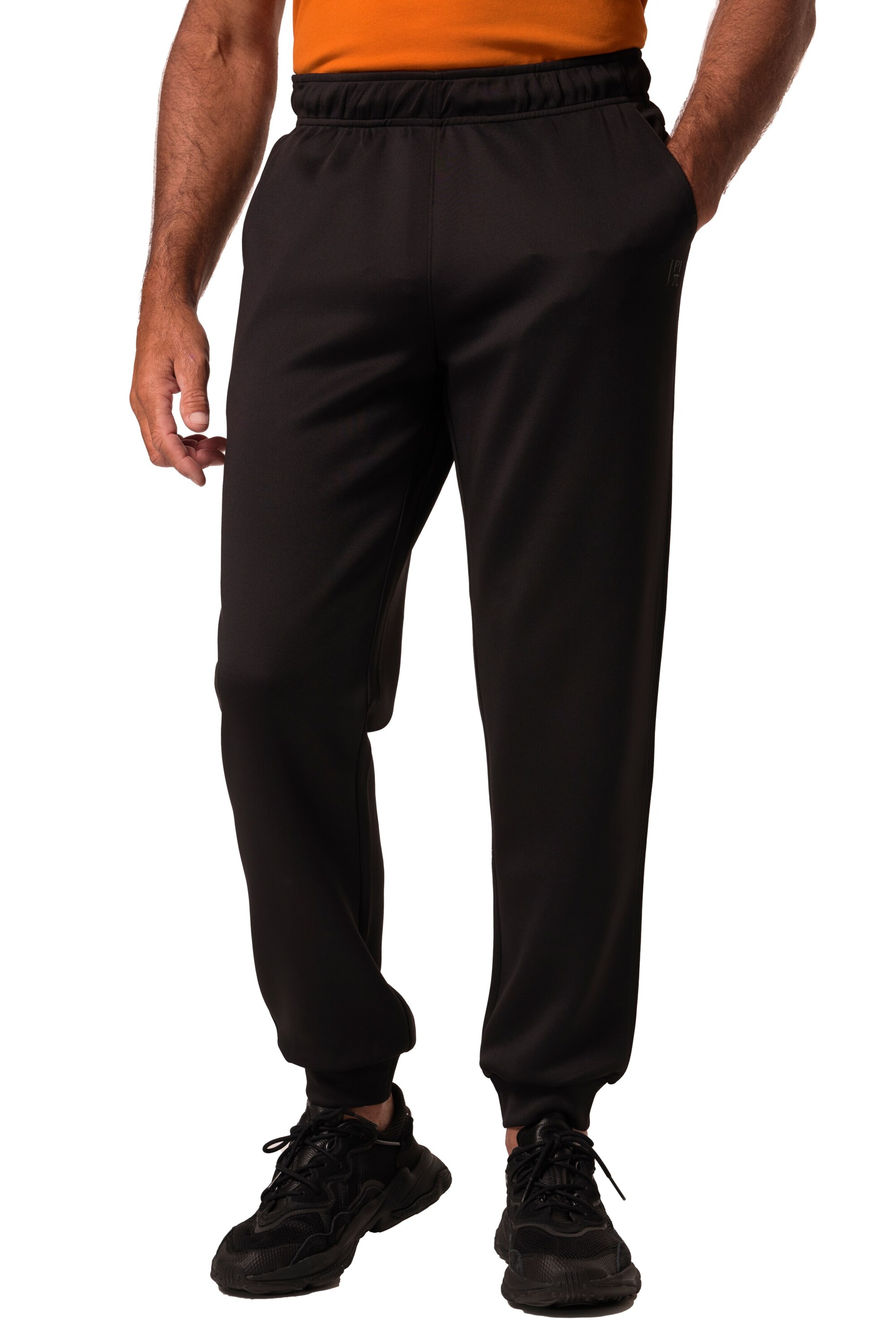 JAY-PI Tapered Pants in Black: front