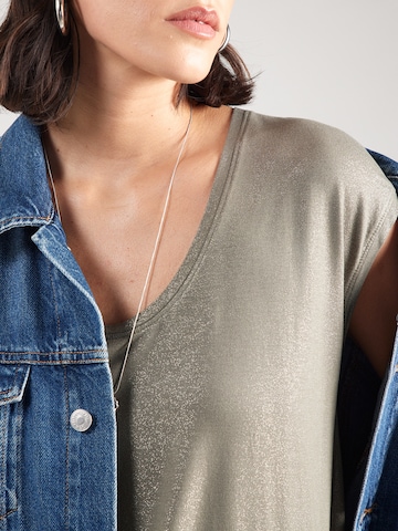 T-shirt 'PCALICE' PIECES Curve en vert