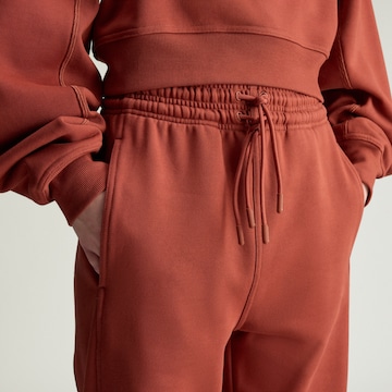 ADIDAS BY STELLA MCCARTNEYTapered Sportske hlače - smeđa boja