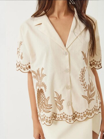 Chemisier Bianco Lucci en beige