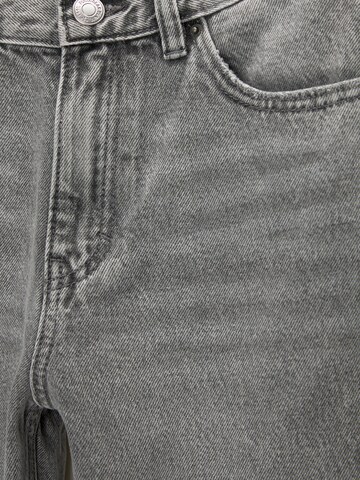 Loosefit Jean Pull&Bear en gris