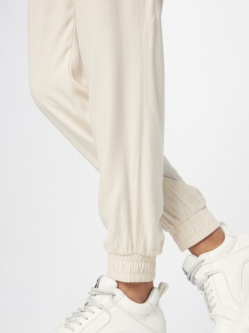 Tapered Pantaloni 'Civic' di Iriedaily in beige