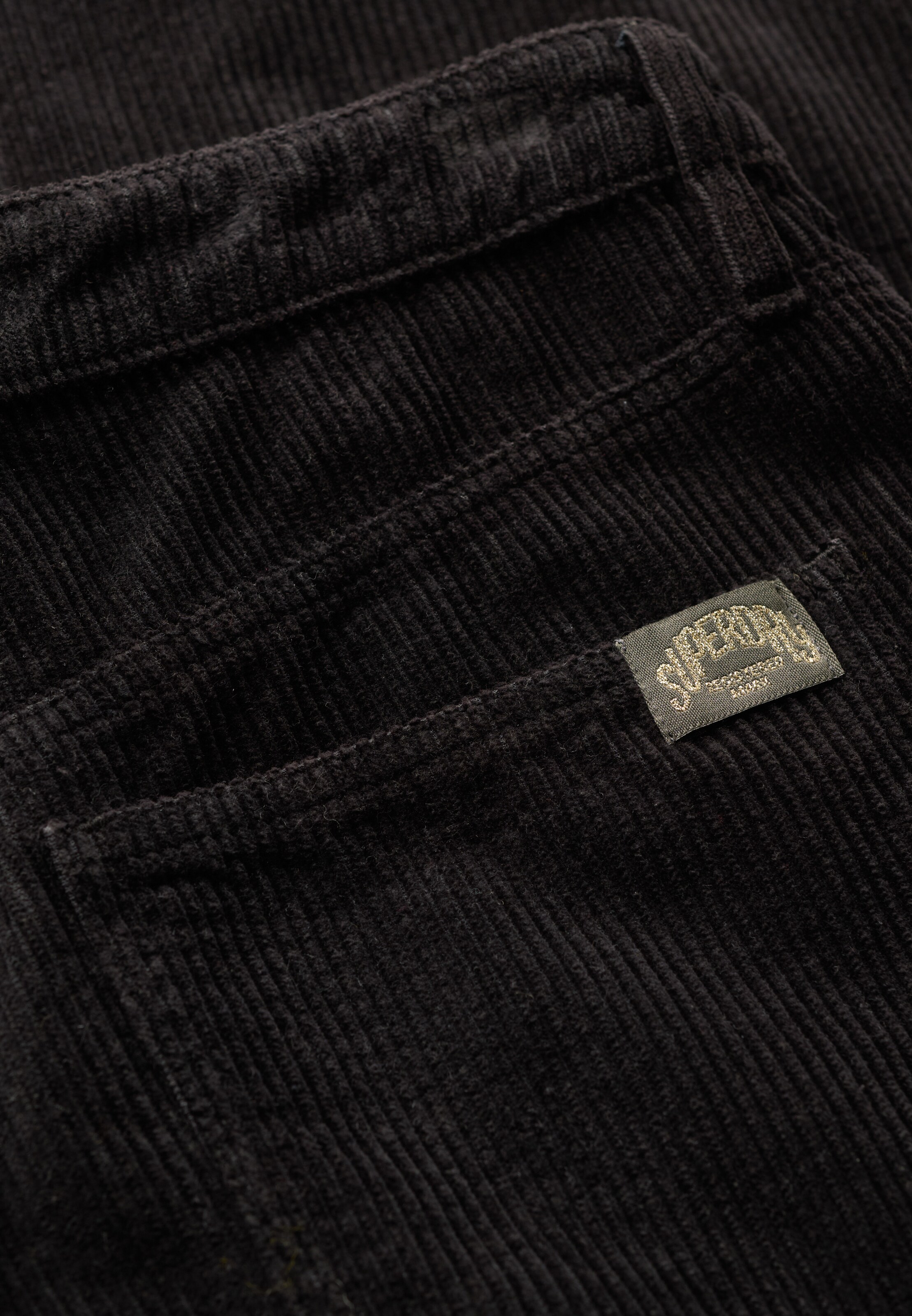 Superdry Широка кройка Панталон в черно