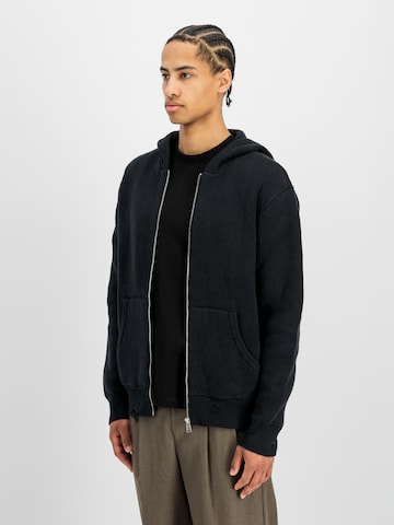 ALPHA INDUSTRIES Вязаная кофта в Черный: спереди