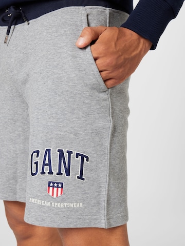 GANT Regular Broek in Grijs