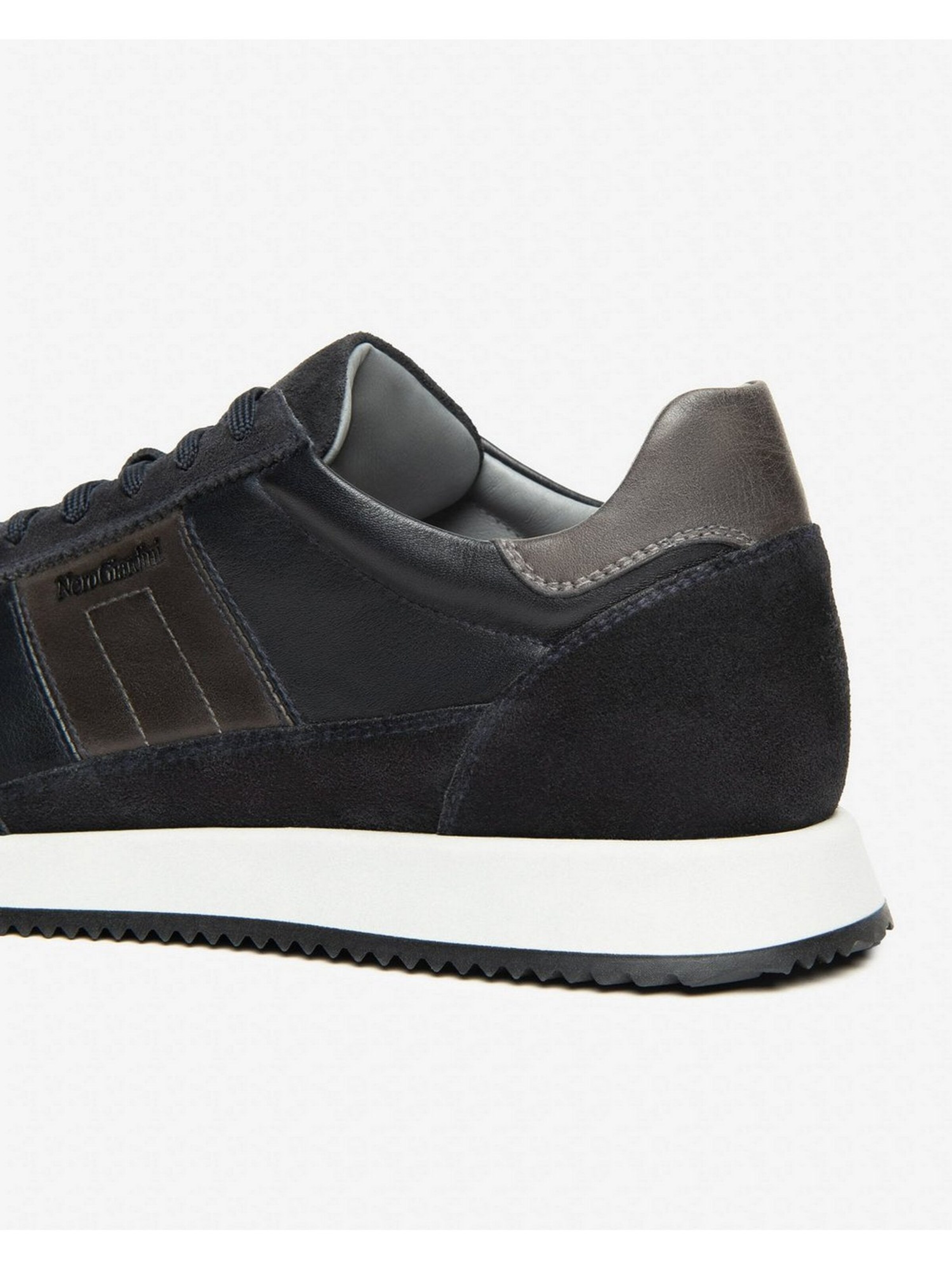 Sneaker alta di Nero Giardini in blu