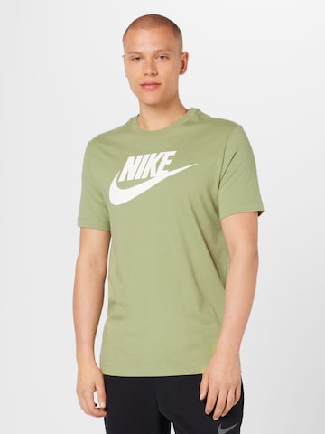 Nike Sportswear Regular Fit T-Shirt 'Futura' in Grün: predná strana