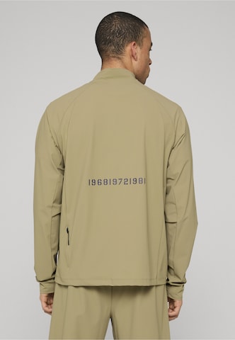 HALO Shirt in Groen: voorkant