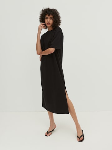 EDITED Dress 'Zuri' in Black: front