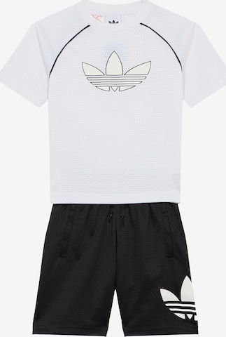 ADIDAS ORIGINALS Setti värissä valkoinen: etupuoli