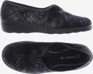 ROMIKA Flats & Loafers in 39 in Black: front