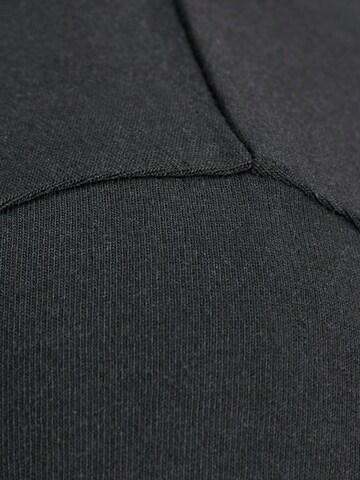 JACK & JONES Póló 'JWHRELAXED TEE SS O-NECK NOOS' - fekete