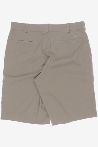 NIKE Shorts 30 in Beige