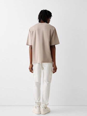 Bershka Tapered Hose in Weiß