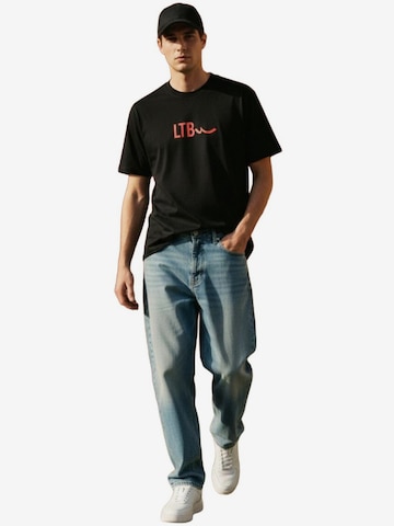 LTB Jeans - Camiseta 'Slogan T-Shirt' en negro: frente