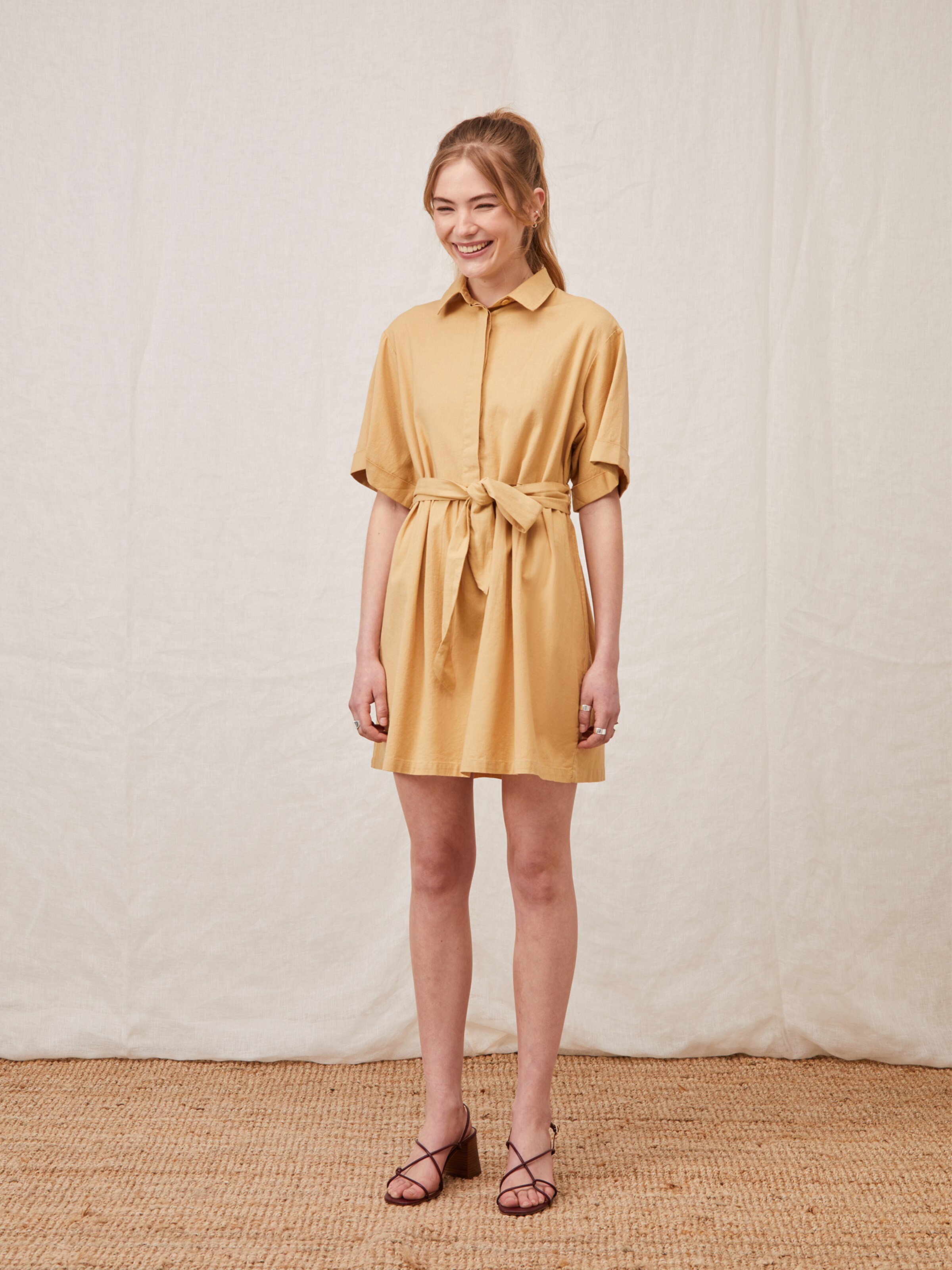 Frauen Große Größen LeGer by Lena Gercke Blusenkleid 'Darja' in Beige - AX31481 Frauen Große Größen LeGer by Lena Gercke Blusenkleid 'Darja' in Beige - AX31481