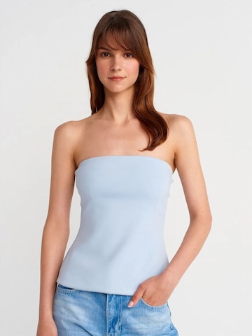 Dilvin Top in Blue: front