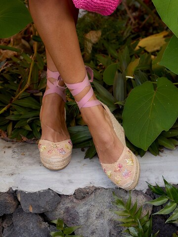 Alhamas - Sandalias 'Alpargata Cuña 8 cm' en rosa: frente