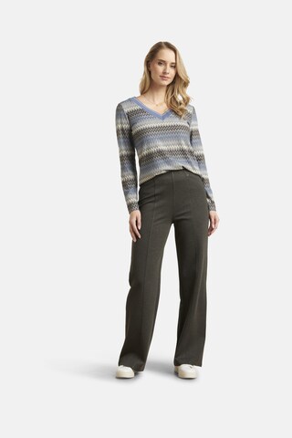 Smashed Lemon Regular Pants in Grey