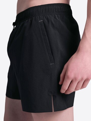 Pantaloncini da bagno 'EVO' di ARENA in nero