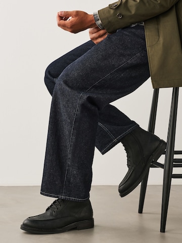 Next - Botas com atacadores 'Apron' em preto