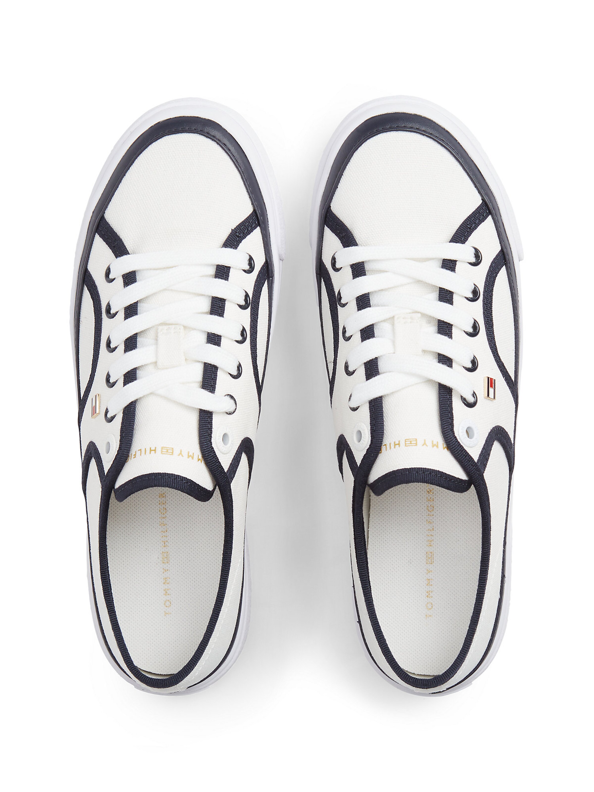 TOMMY HILFIGER Sneaker in Weiß