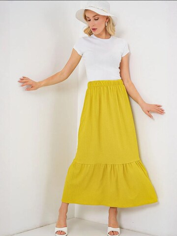 Bigdart Skirt in Yellow