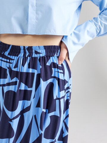 Gonna 'CARNOVA' di ONLY Carmakoma in blu