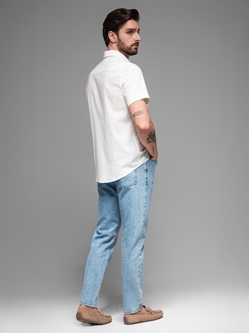 Fit confort Chemise 'OM-SHSS-0167' Ombre en blanc