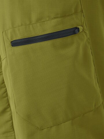 VAUDE Regular Outdoor trousers 'Qimsa II' in Green