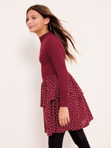 Lipsy Платье в Красный