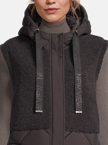 New View Bodywarmer in Grijs